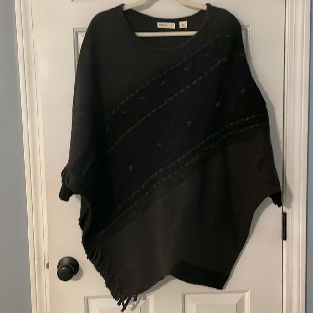 Stepping on Snow Poncho